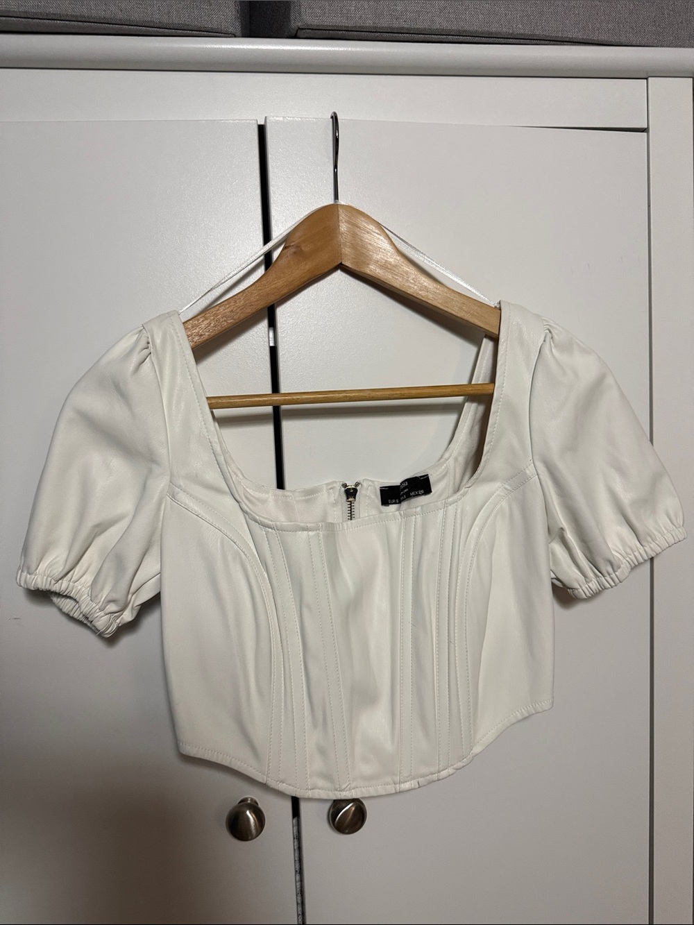 Bershka White Puff Sleeve Cropped Top